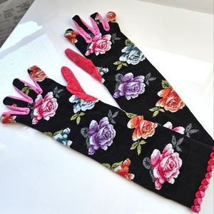 Floral Knit Gloves by Fil de Jour NWT!